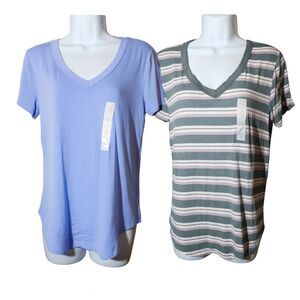 SO V Neck Tees | Women’s Size Medium | Bundle of 2
